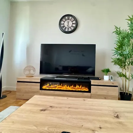 Le Petit Sauna De Sarah דירה